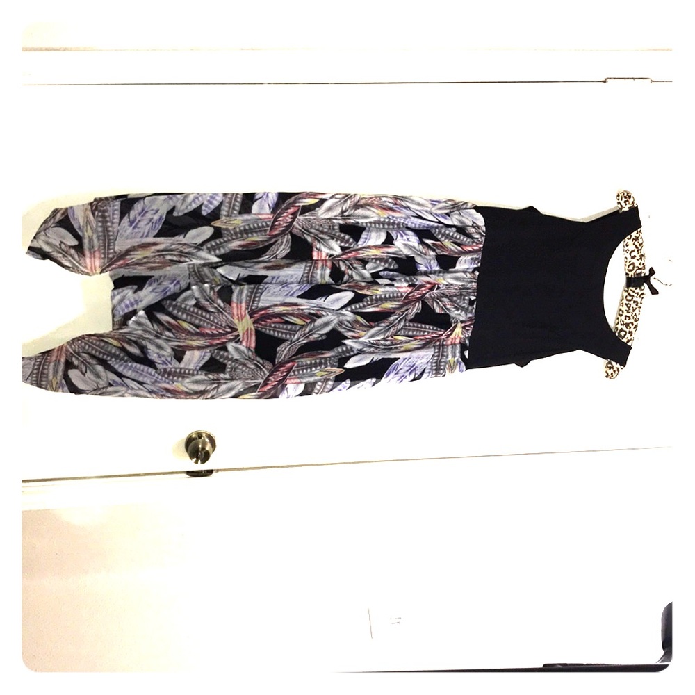 Hi-Low sleeveless feather dress